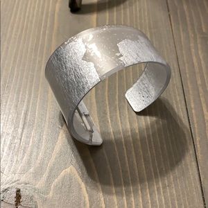 Colour by Amber Cuff. Silver fabric encased.